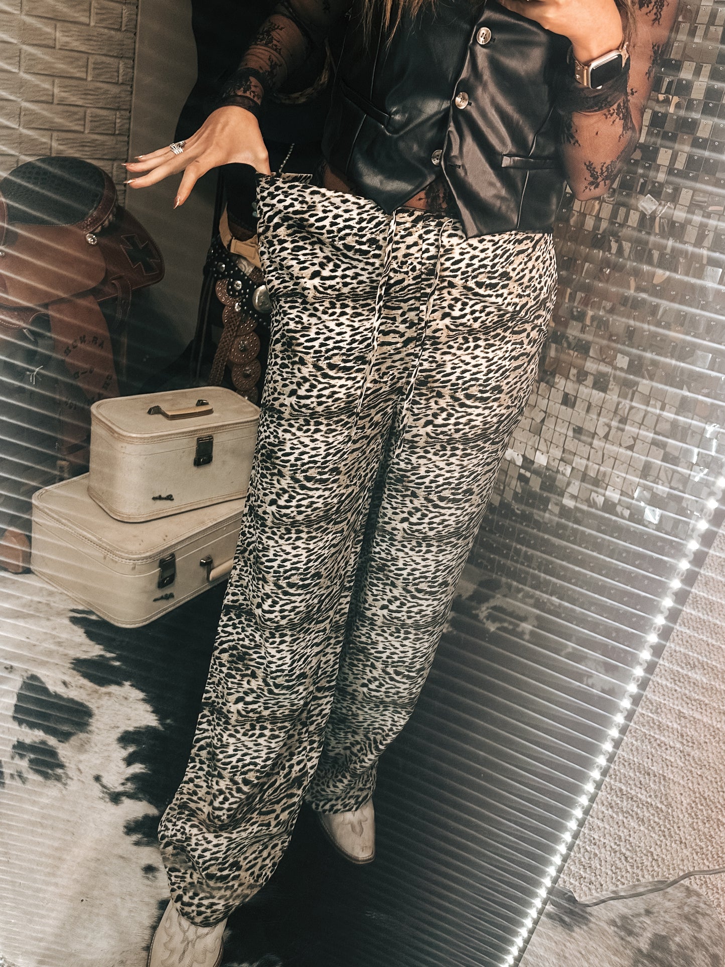 Lisa Leopard Pants