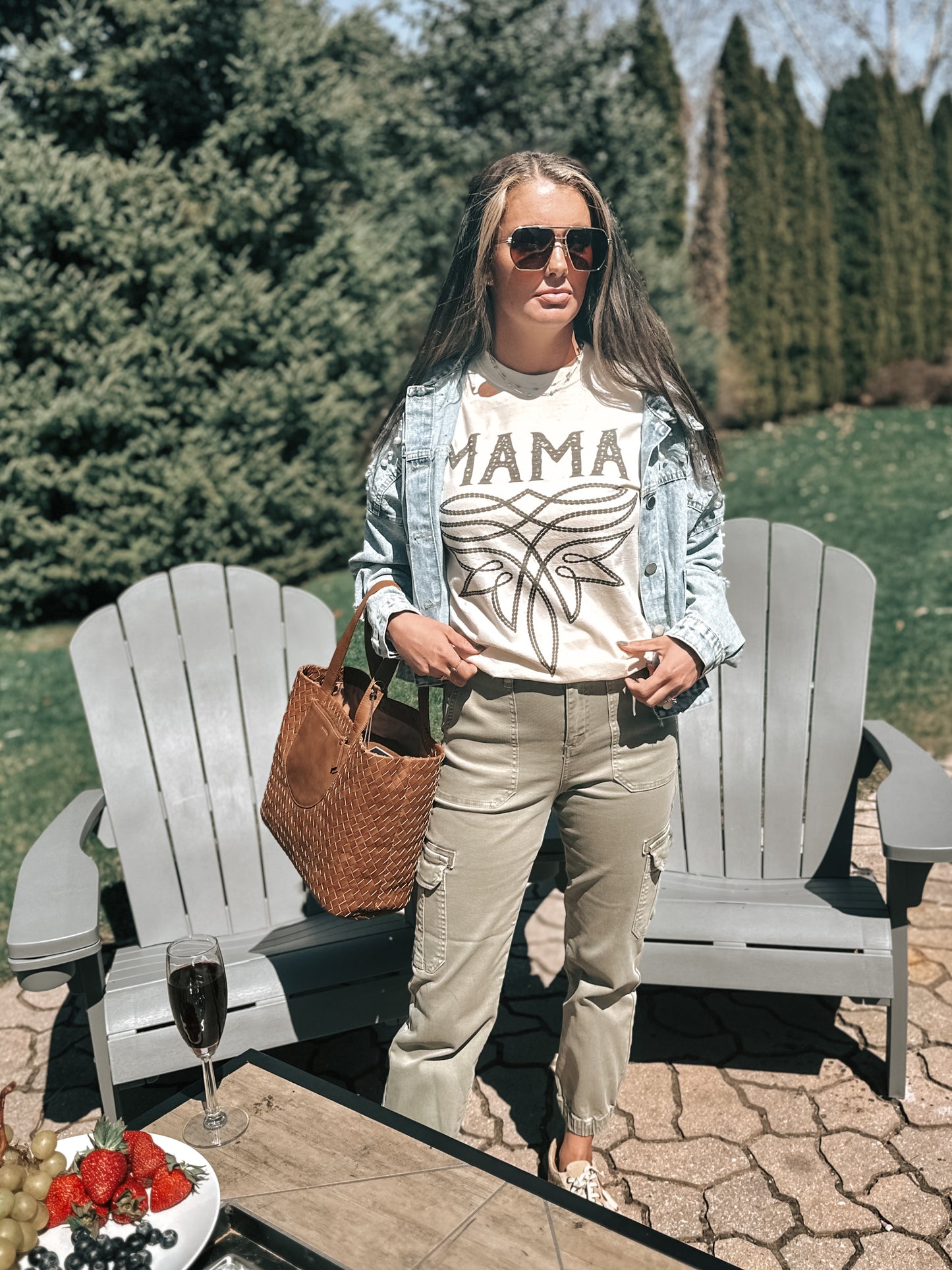 Mama Boot Stitch Tee