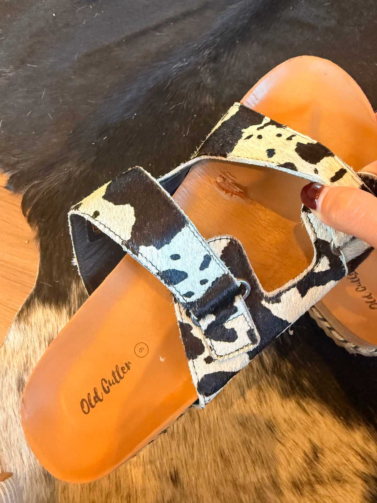 Cowhide Slide Sandals — Size 9 (used for product photos)