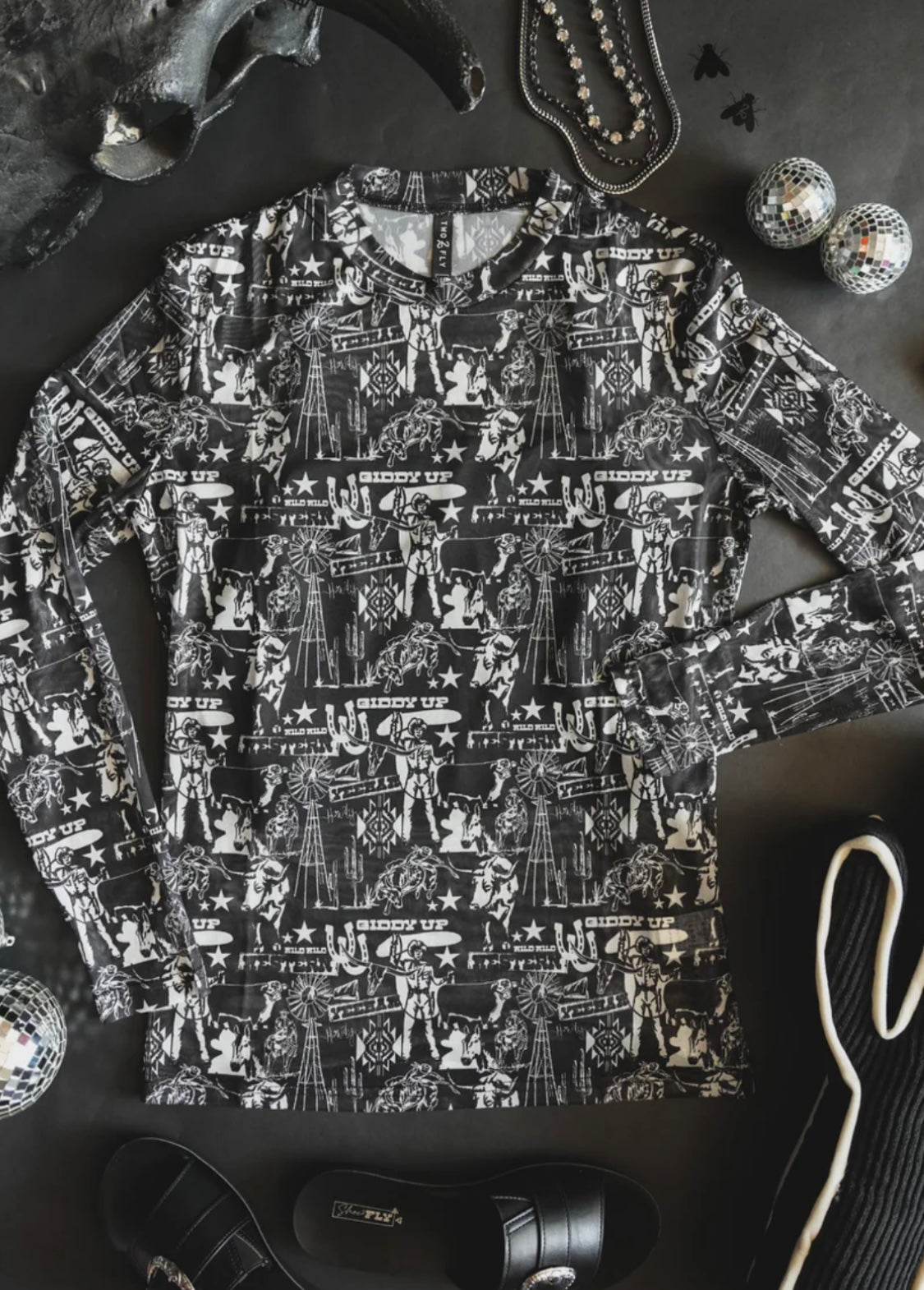 Western Mock Neck