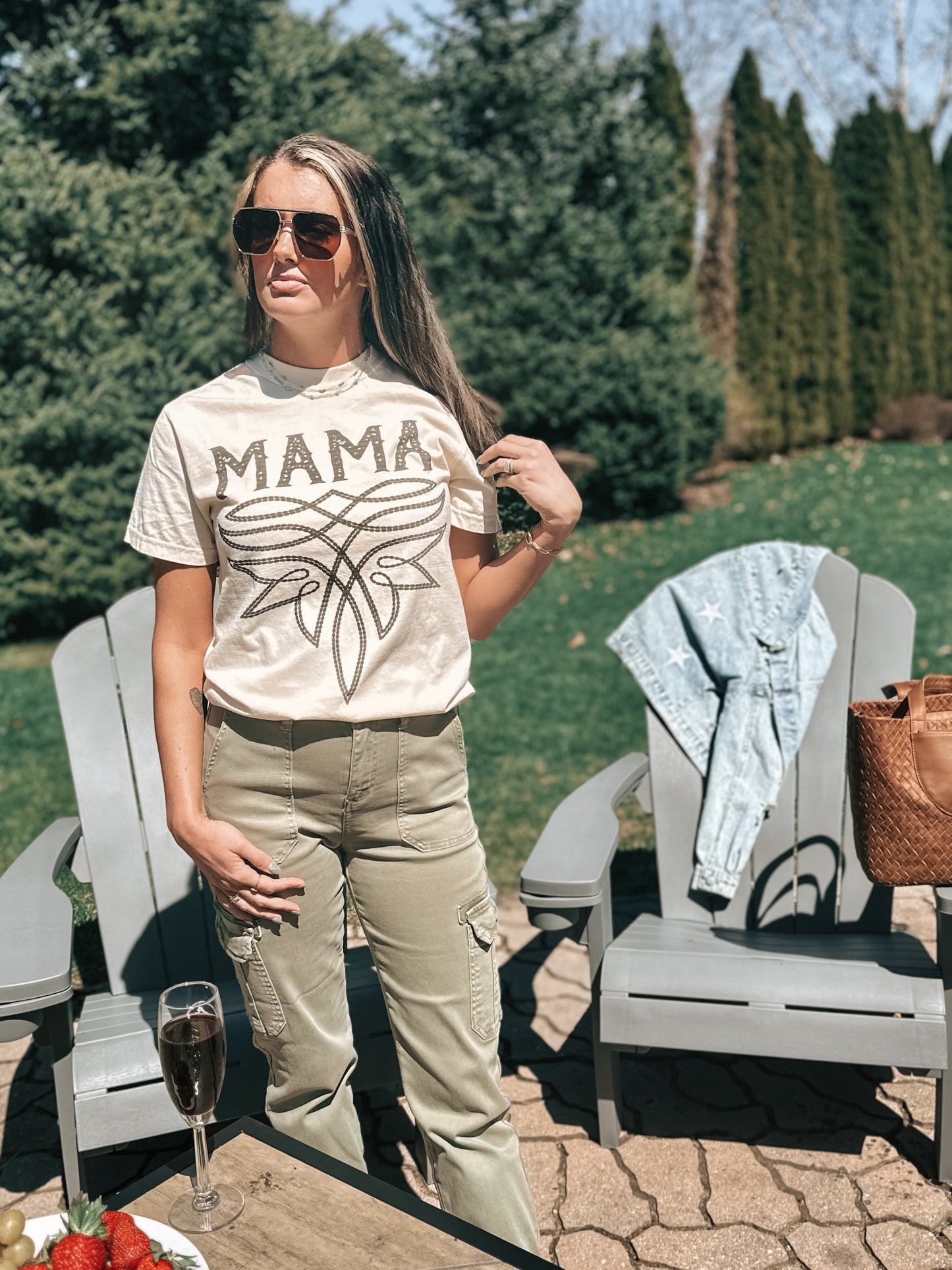 Mama Boot Stitch Tee