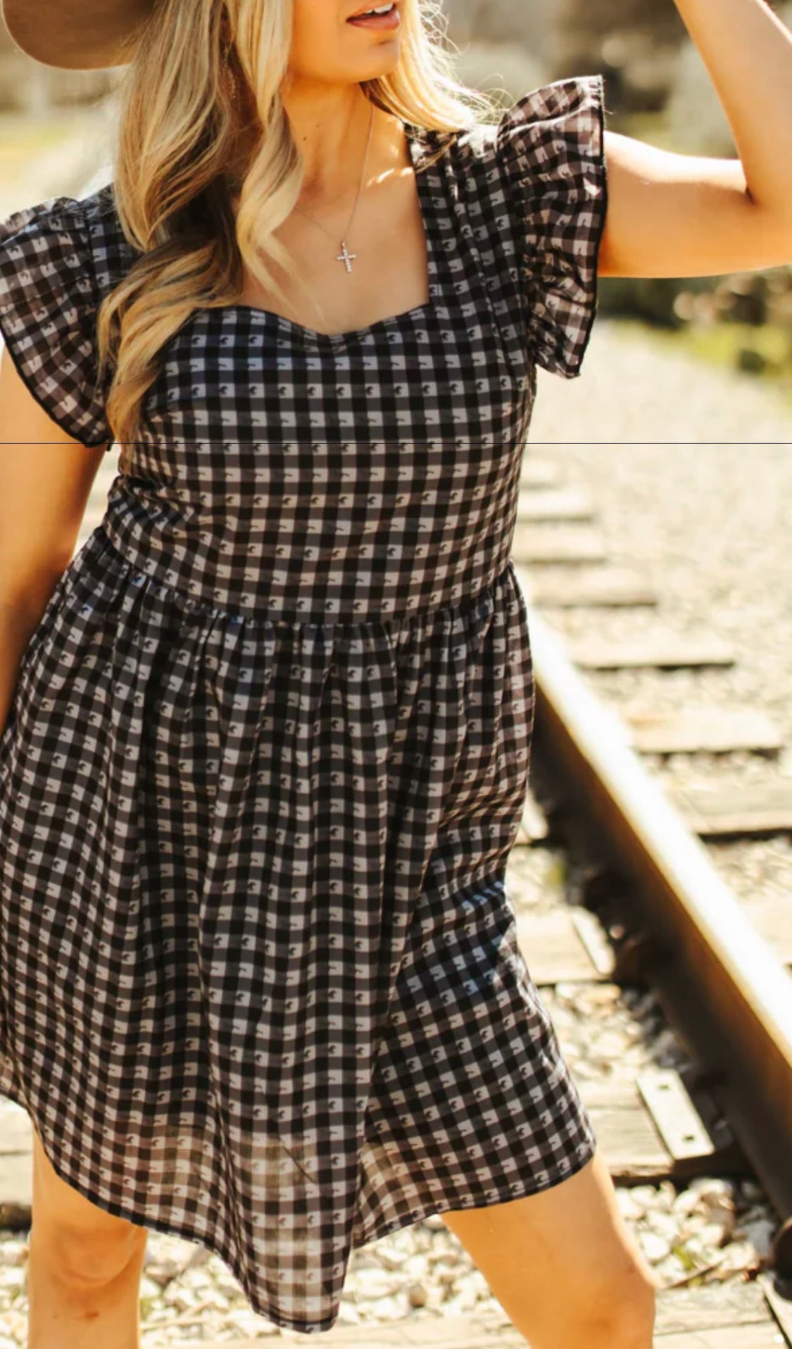 MUSTANG MOVES DRESS