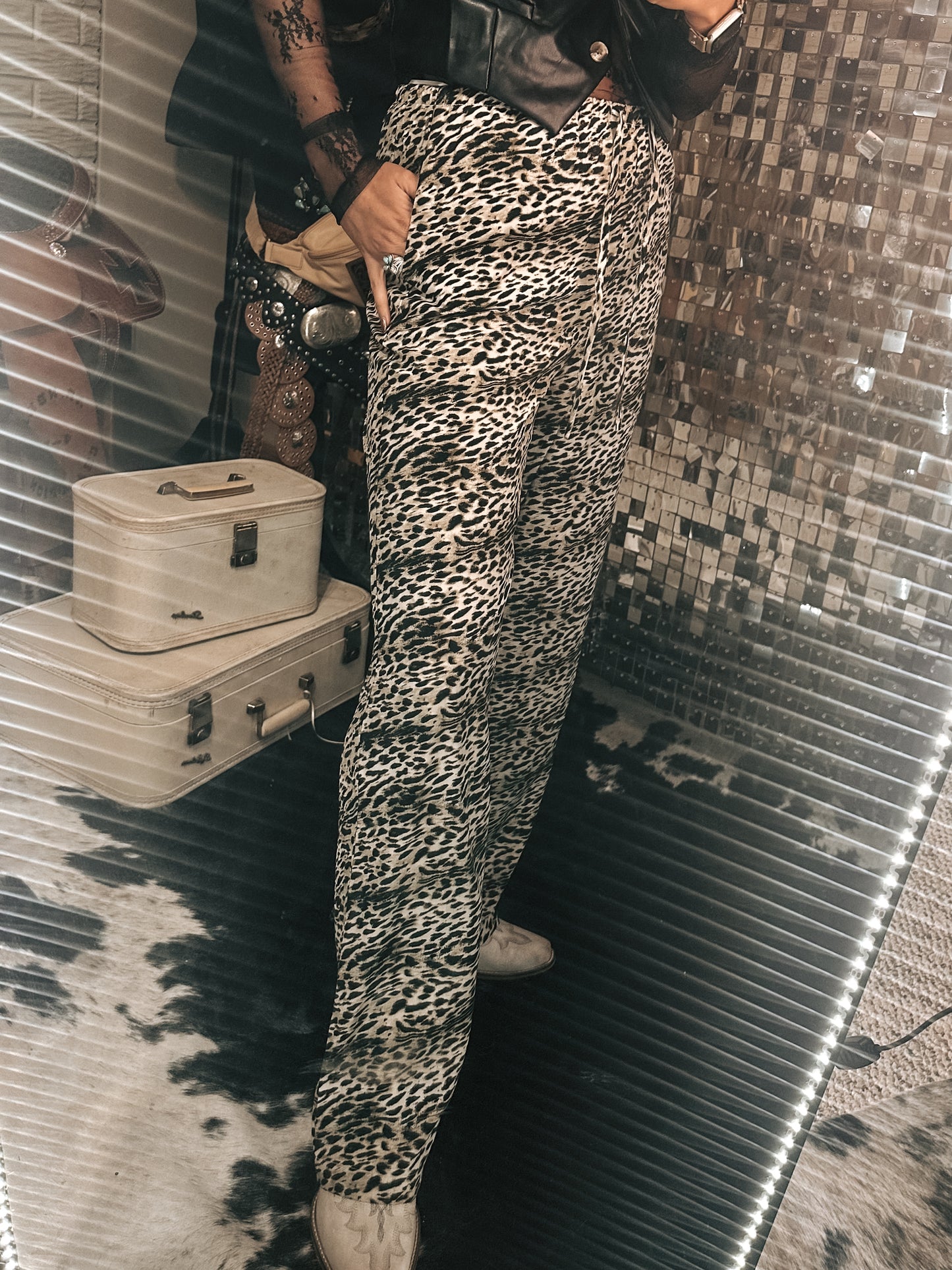 Lisa Leopard Pants