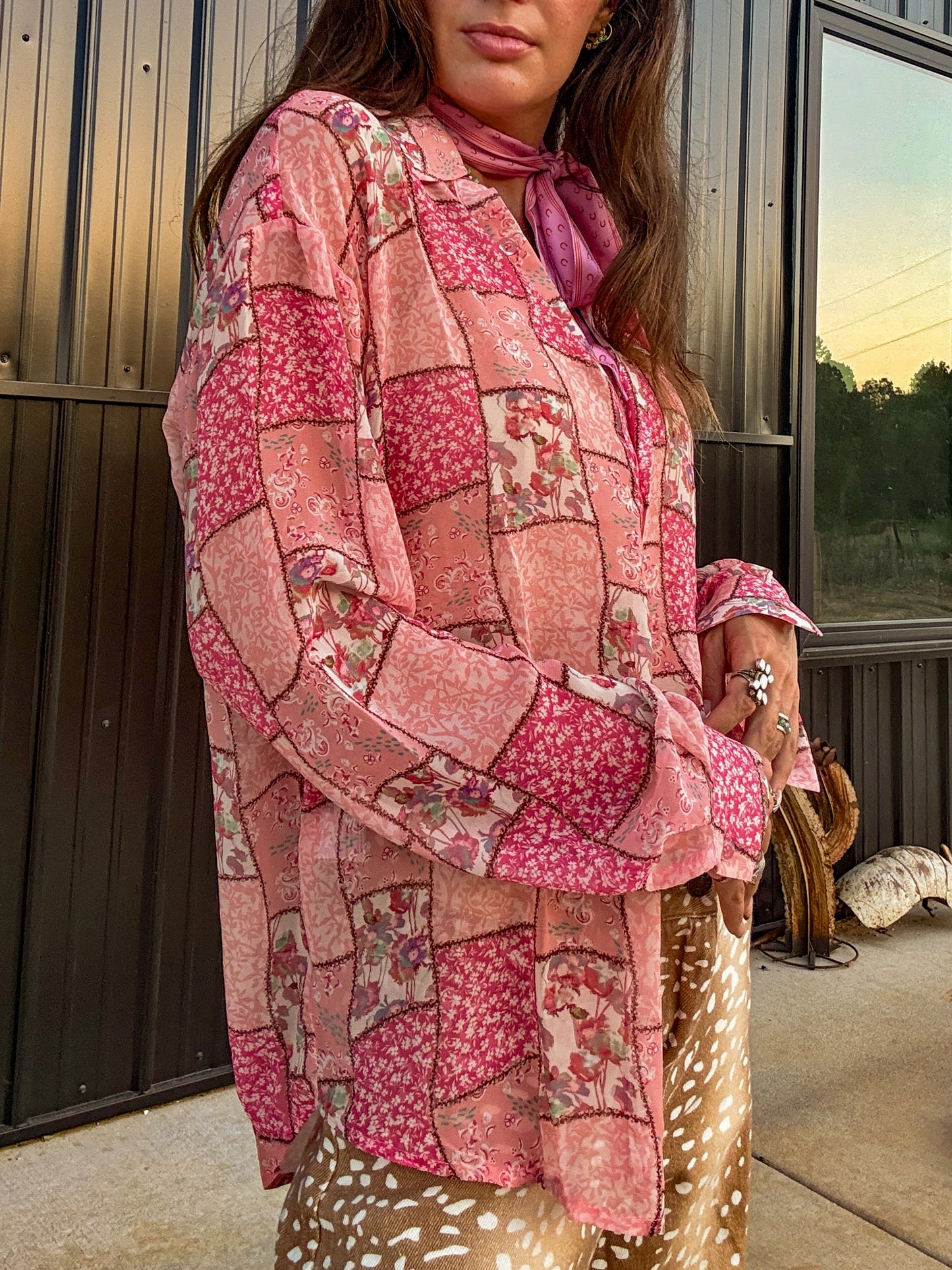 Pink Sheer Floral Patchwork button ￼