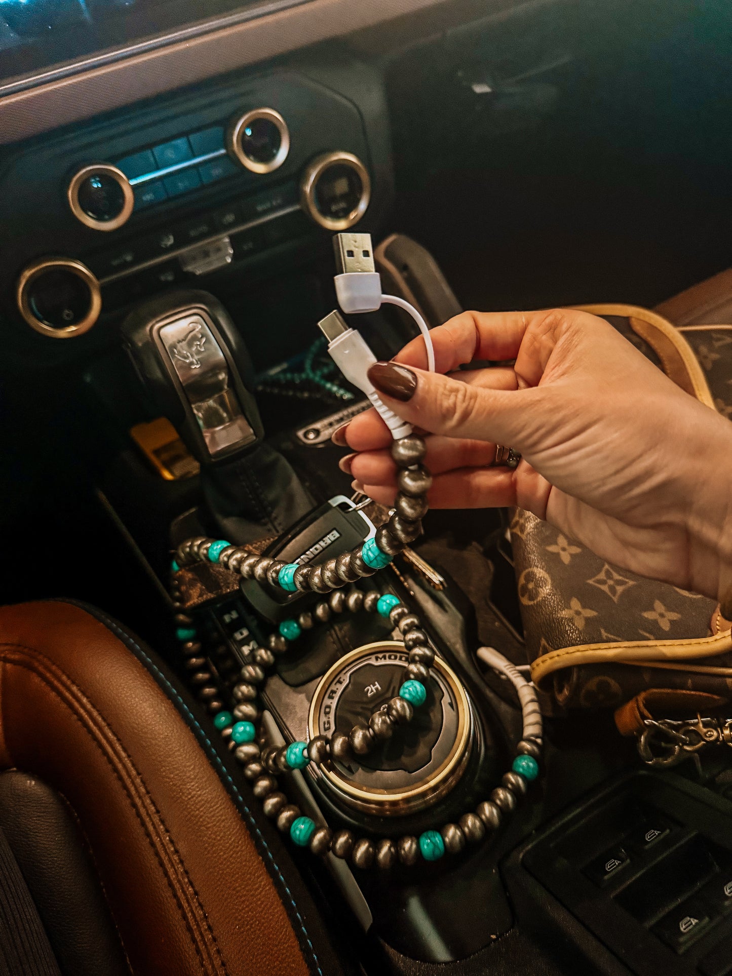 Cowboy Pearl & Turquoise Charging Cord