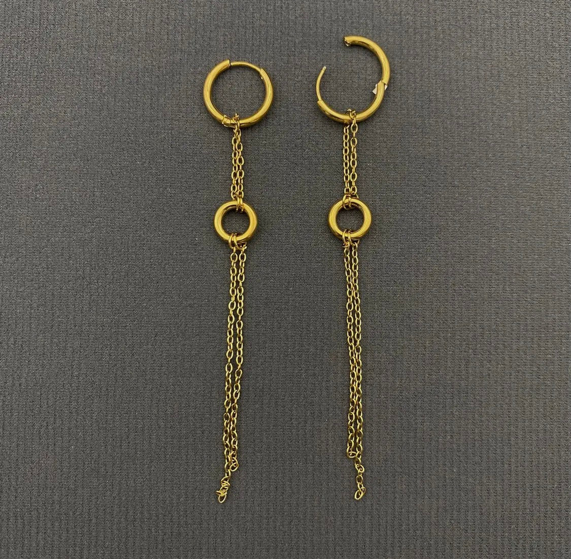 18K Golden Chain Fringe
Double Loop Huggie Earrings