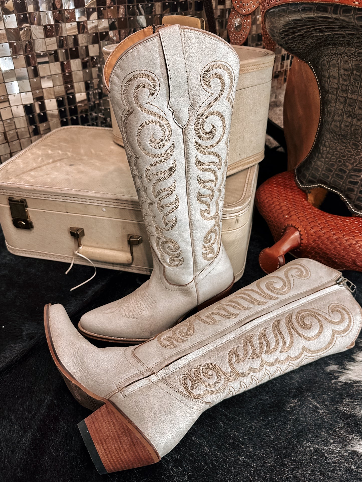 White Leather Cowgirl Boots