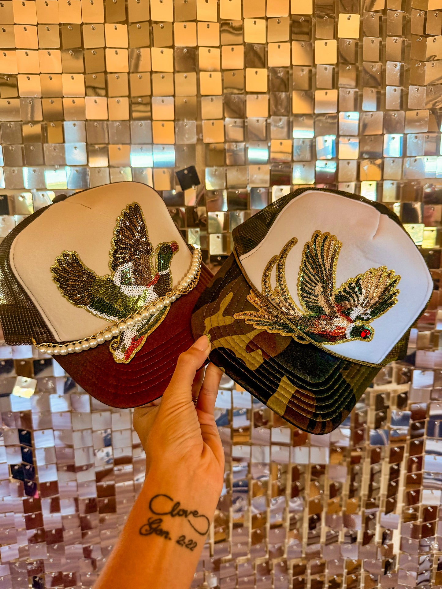 Sequence Mallard/ pheasant Trucker hat ￼