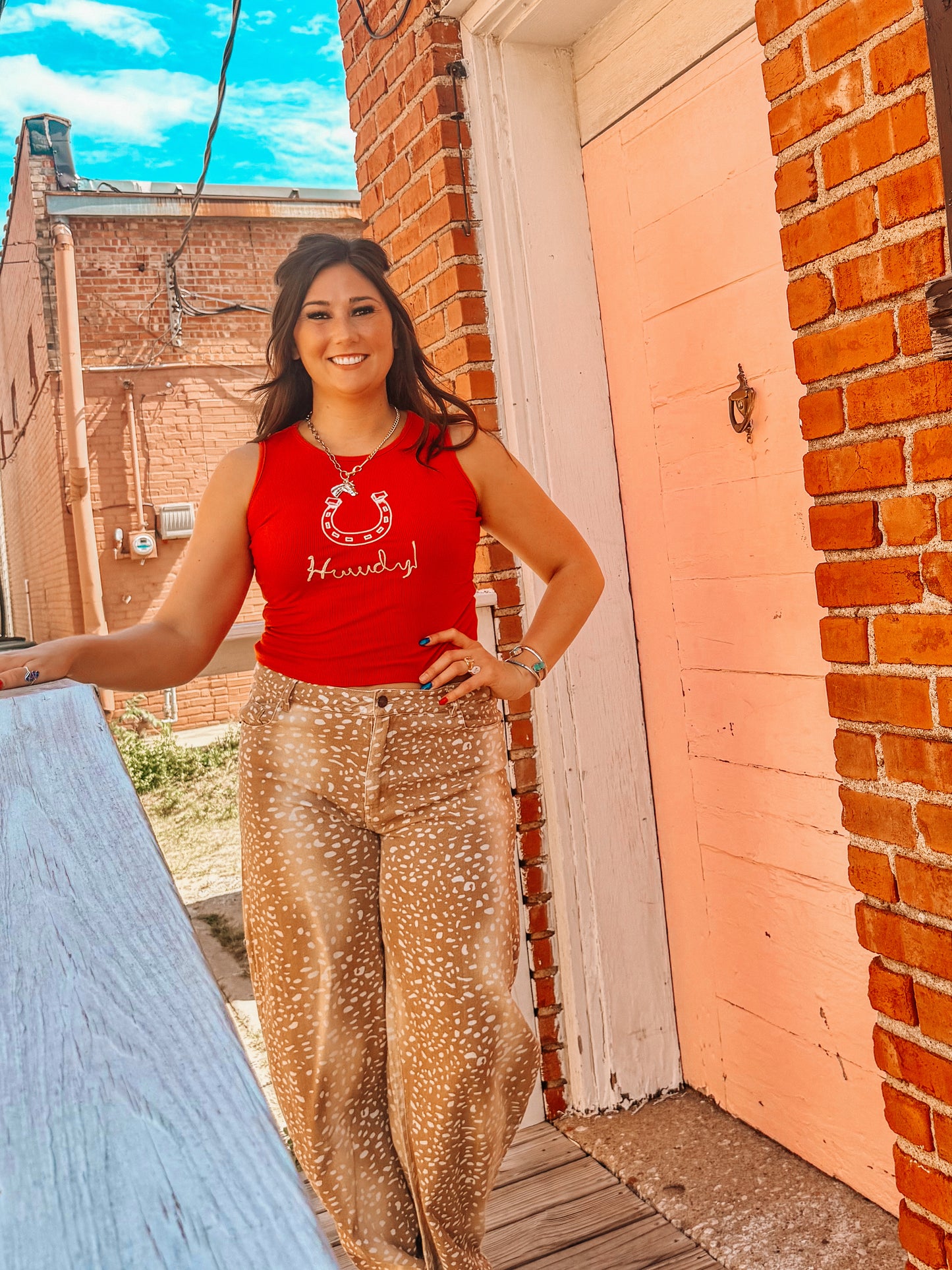 Red Horse Shoe Howdy Ribbed Embroidered Tank