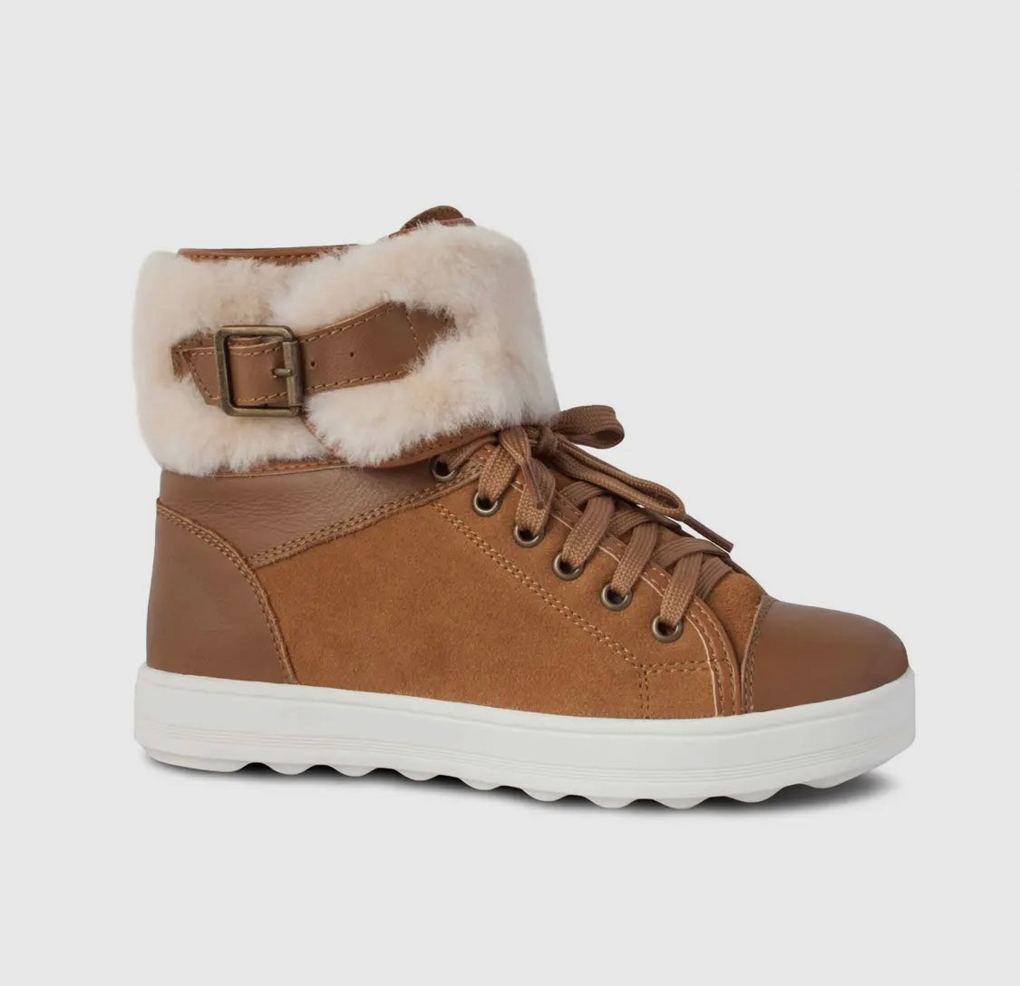 Sheepskin High Top Shoes