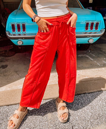 MINERAL WASH BARREL PANTS (Red)