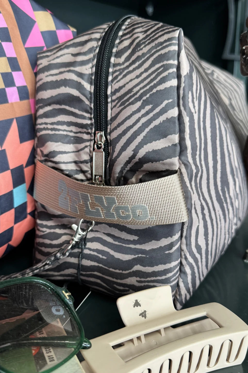 THAT TRAVELER BAG *ZEBRAHH