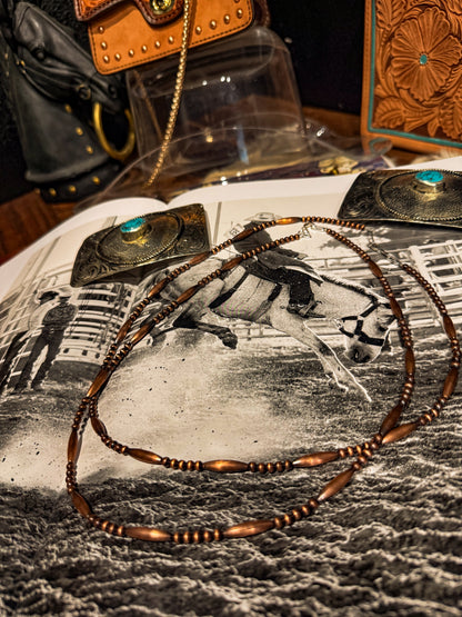 Copper torpedo western pearls necklace