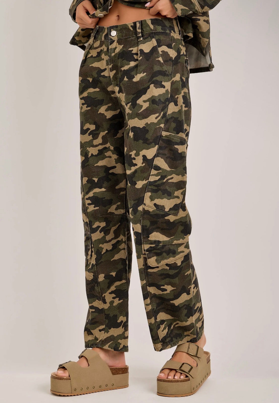 Cargo Camo Barrel Pants