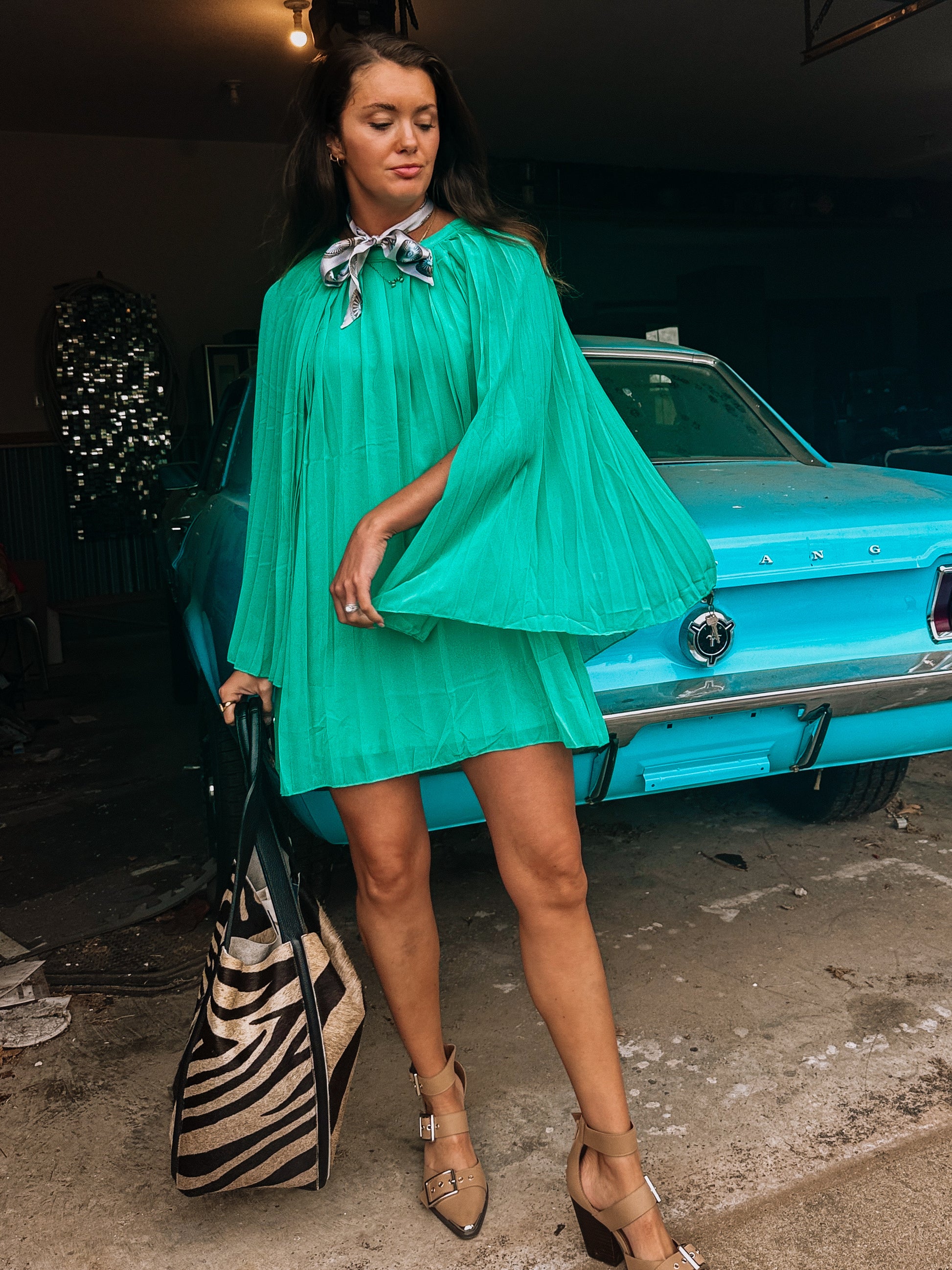 Pleated Chiffon Cape Shift Mini Dress (Turquoise) Medium