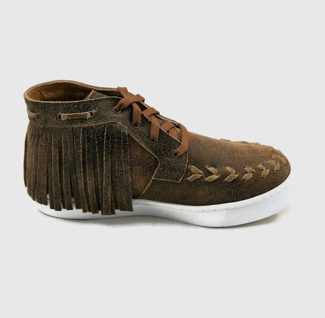 Cheyenne fringed tennis shoe