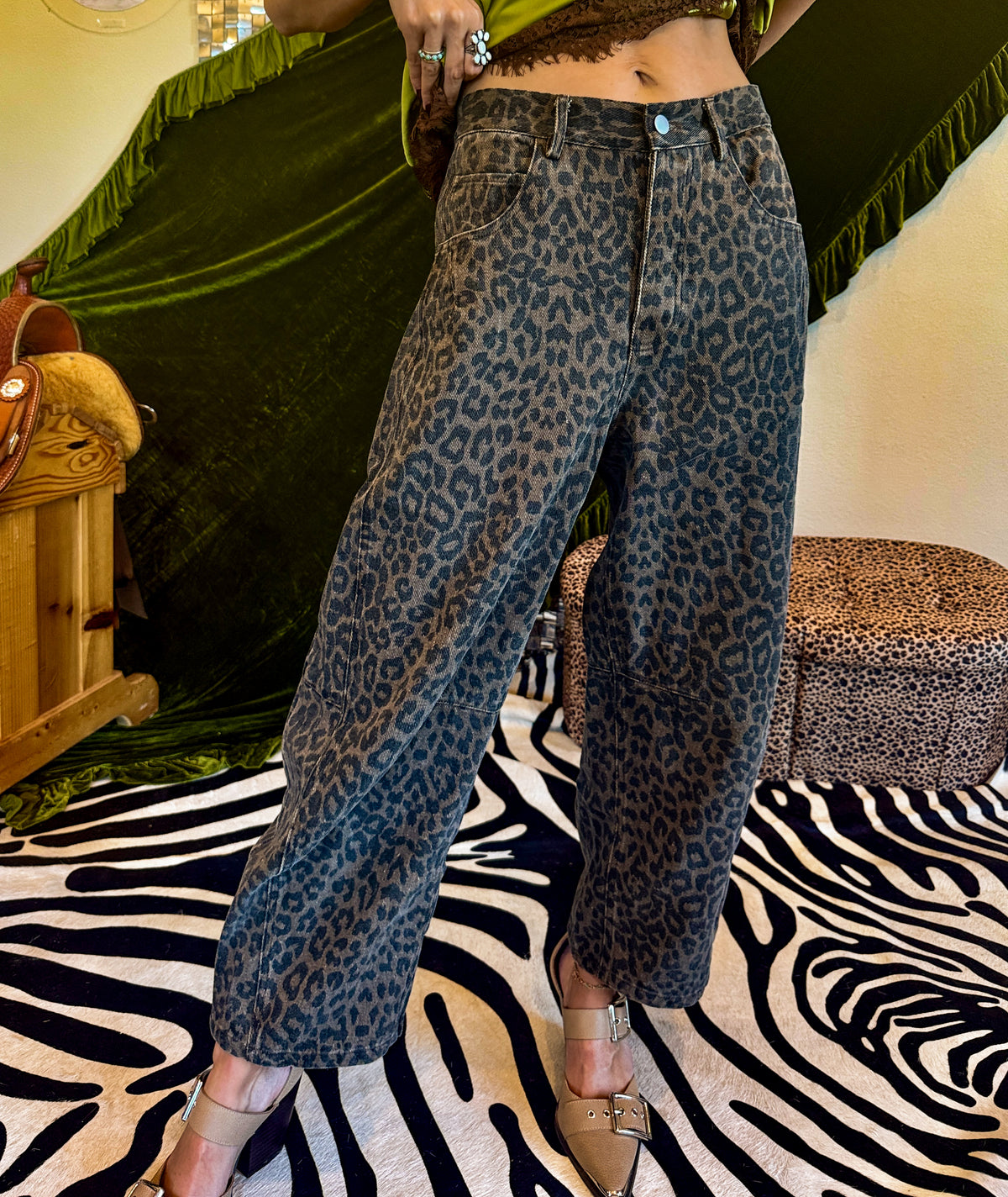 Leopard Barrel Jeans