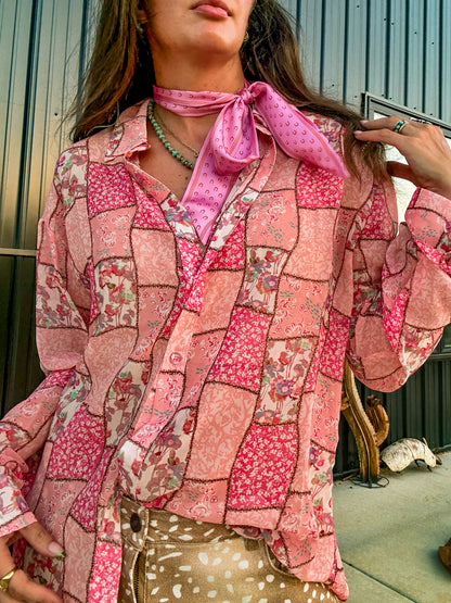 Pink Sheer Floral Patchwork button ￼