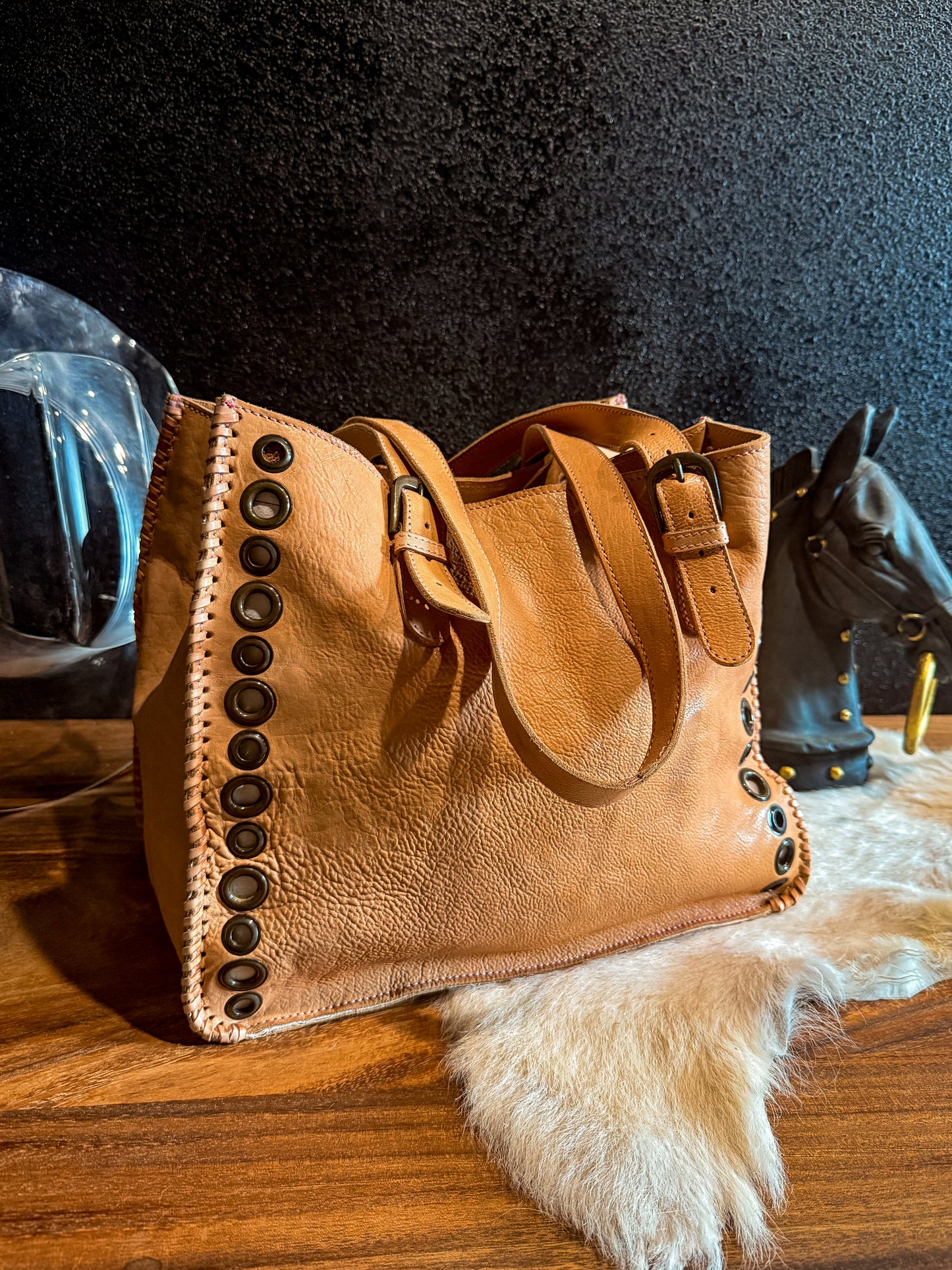 Nude Hippie Leather Tote