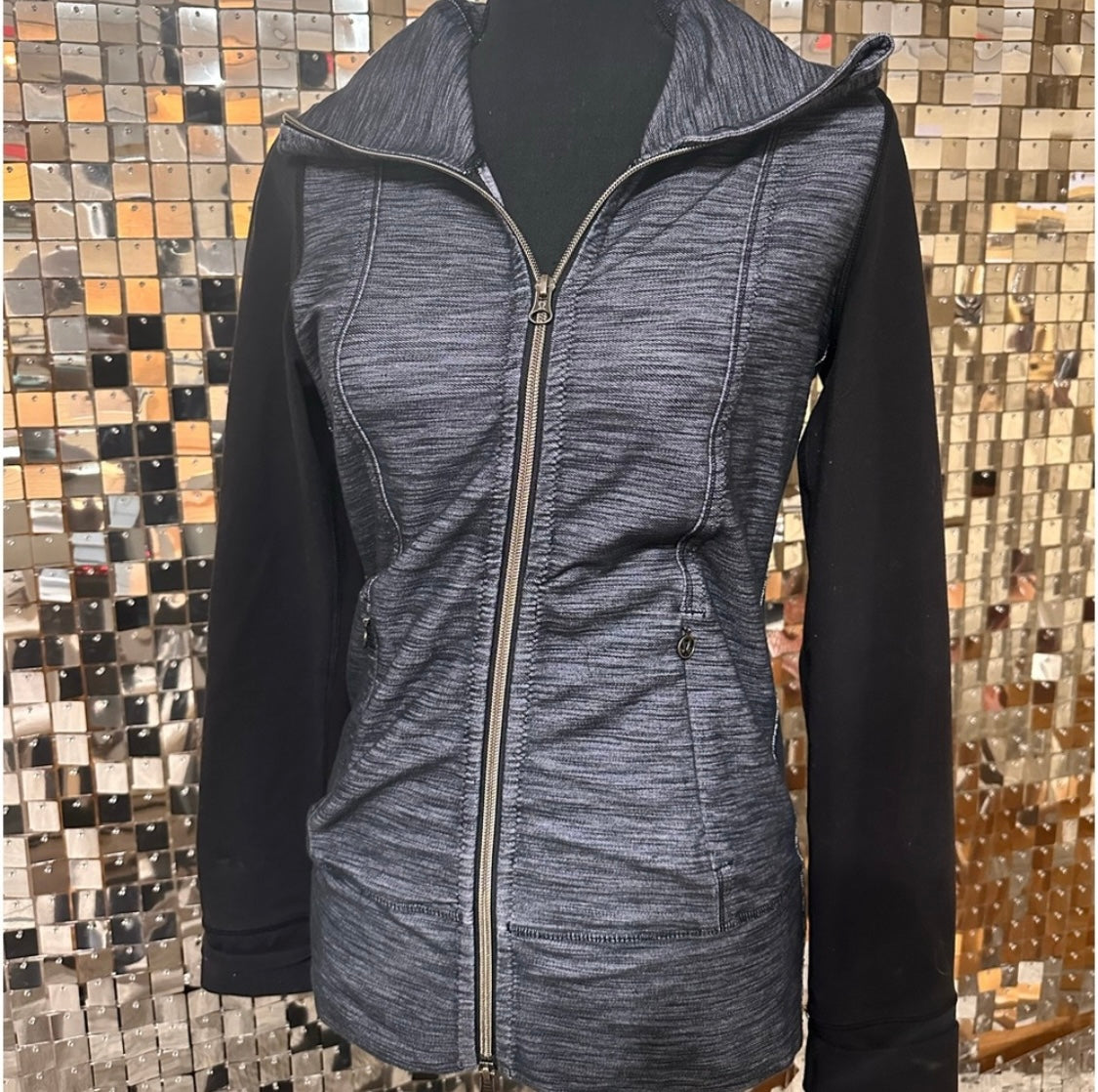 Lululemon Jacket (Size 6)