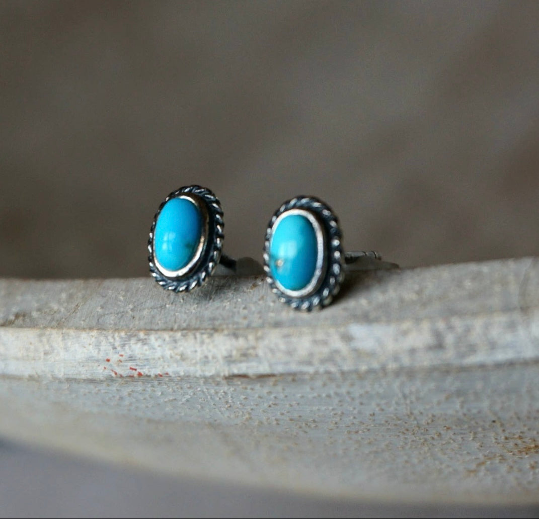 Turquoise Oval Studs